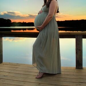 Stunning long dress. Crochet top. Worn for maternity pics. Excellent condition